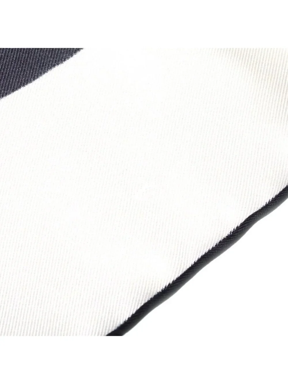 Chanel CC Logo Icon Scarf CC Silk White